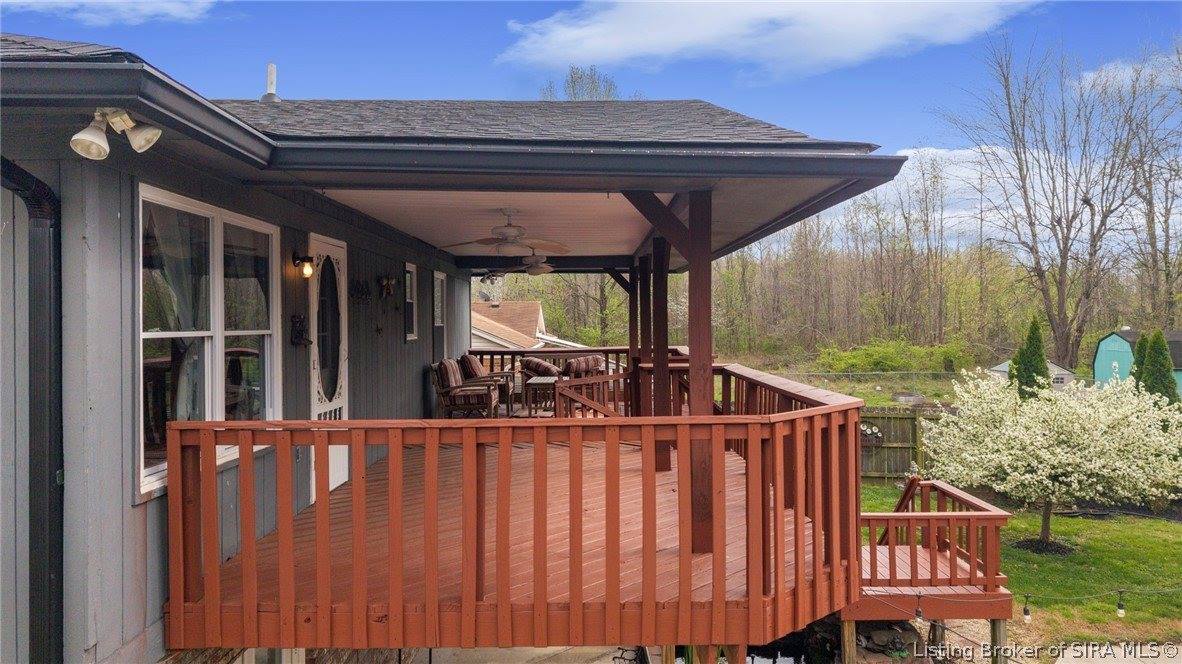 1981 Blue Teal Lane, Jeffersonville, IN 47130