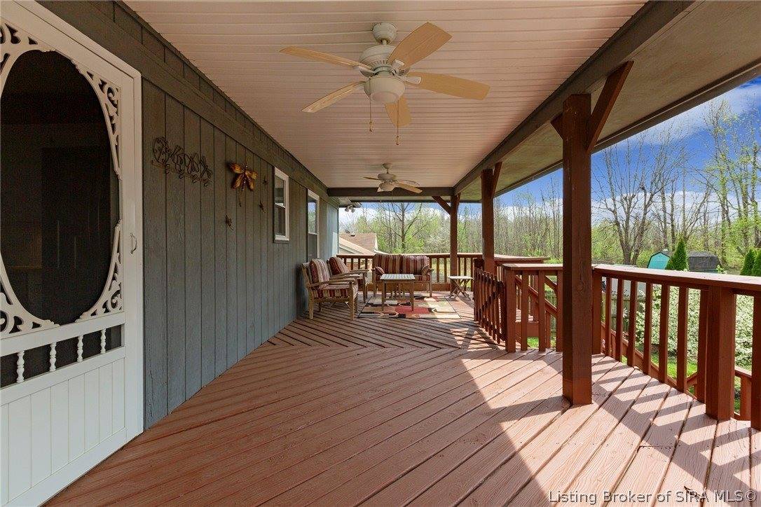 1981 Blue Teal Lane, Jeffersonville, IN 47130