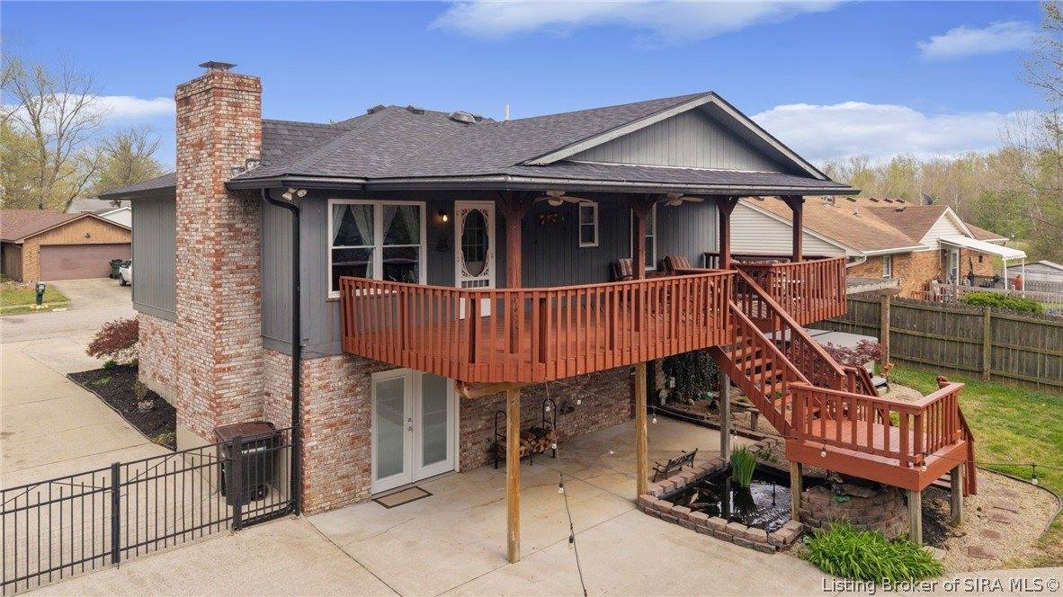 1981 Blue Teal Lane, Jeffersonville, IN 47130