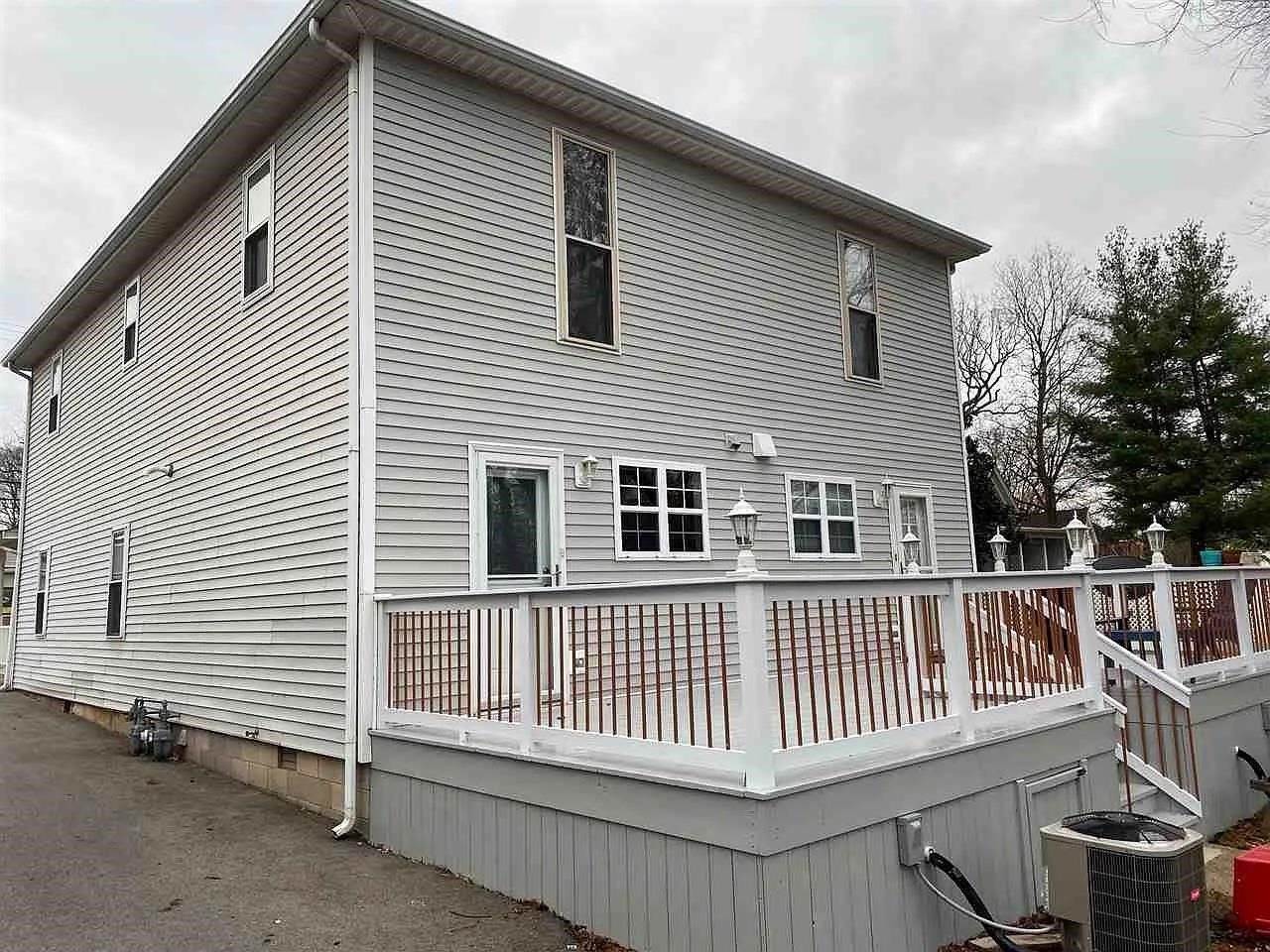 1207 Smallhouse Road, Bowling Green, KY 42104