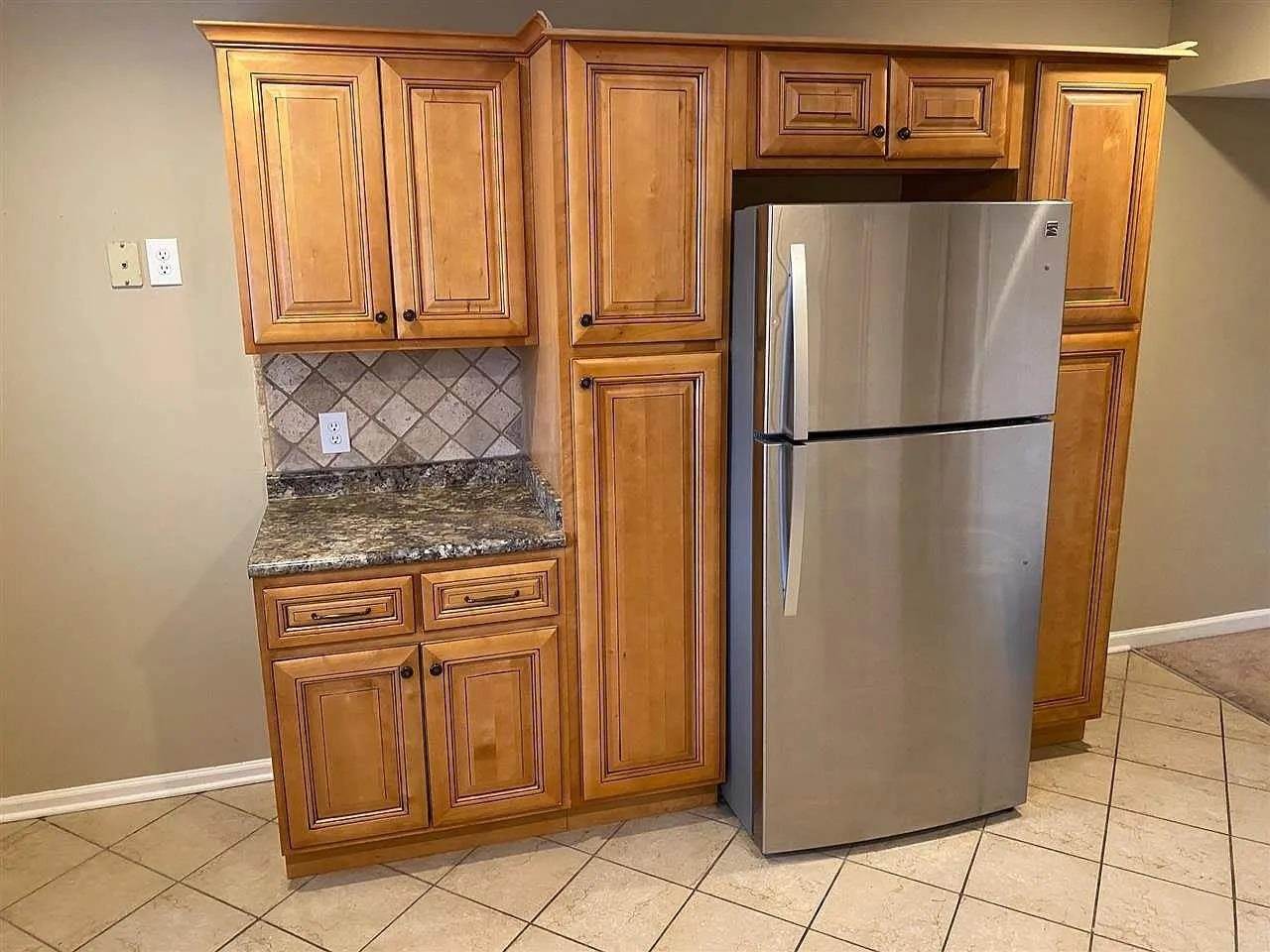 1207 Smallhouse Road, Bowling Green, KY 42104