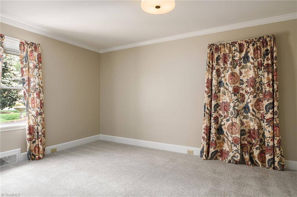 317 South Main Street, Kernersville, NC 27284