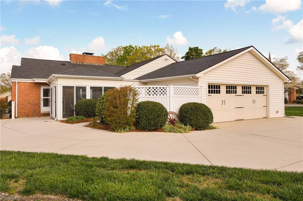 317 South Main Street, Kernersville, NC 27284