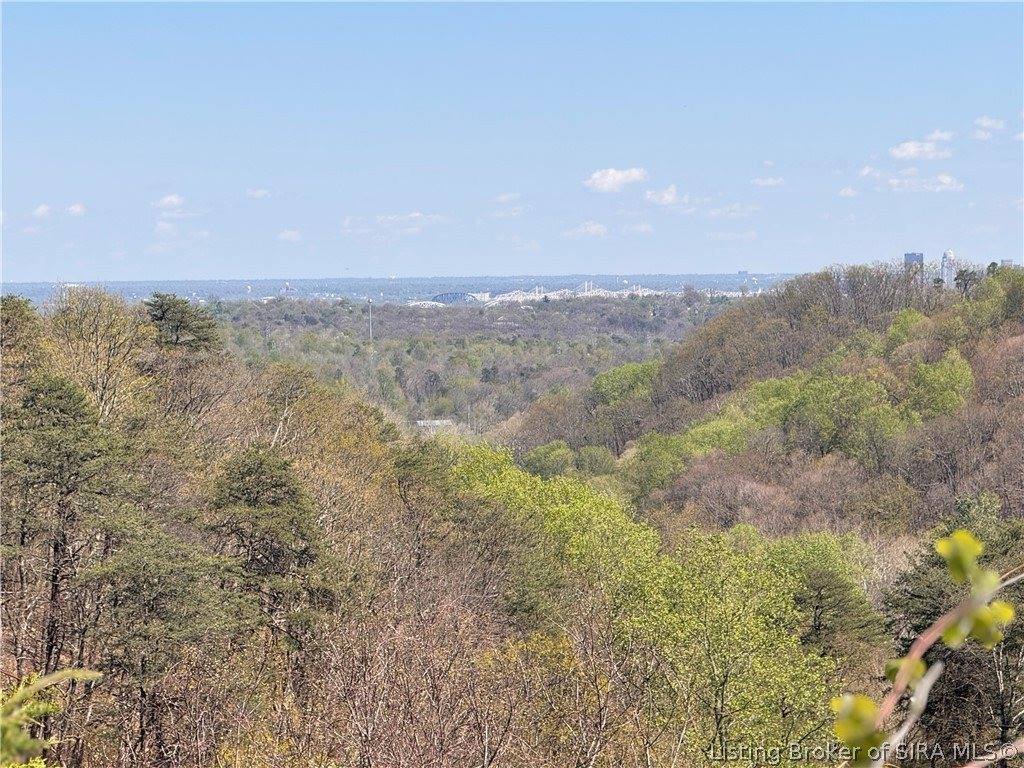 1002 Canyon Road, Georgetown, IN 47122