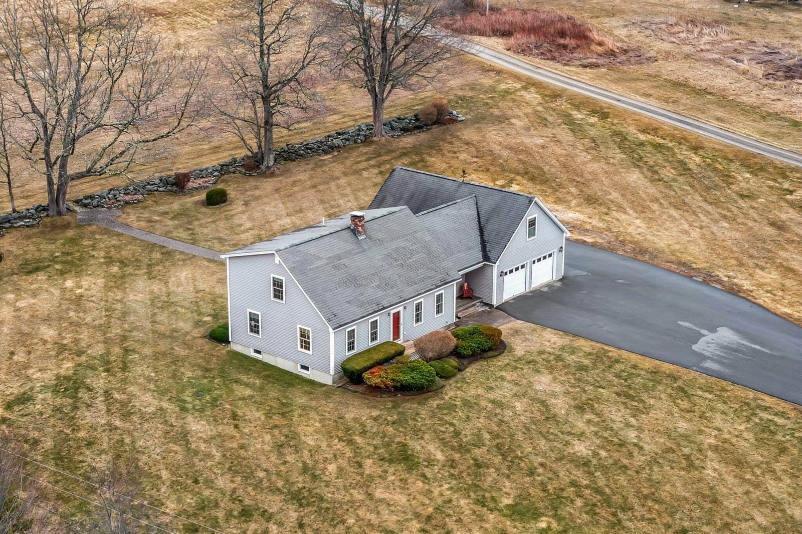 855 Lebanon Road, Winterport, ME 04496