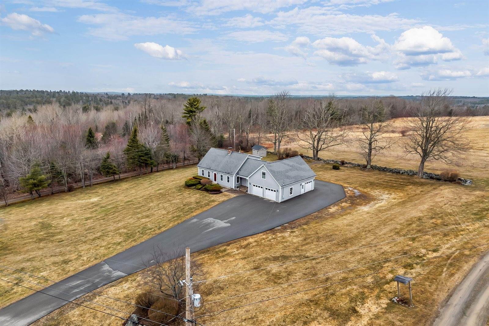 855 Lebanon Road, Winterport, ME 04496