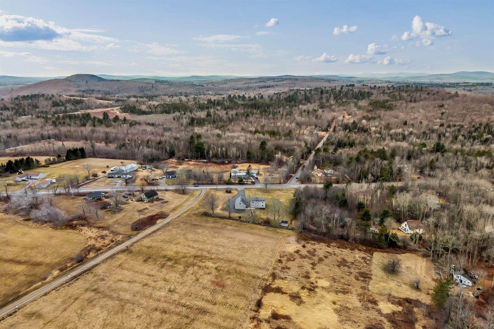 855 Lebanon Road, Winterport, ME 04496