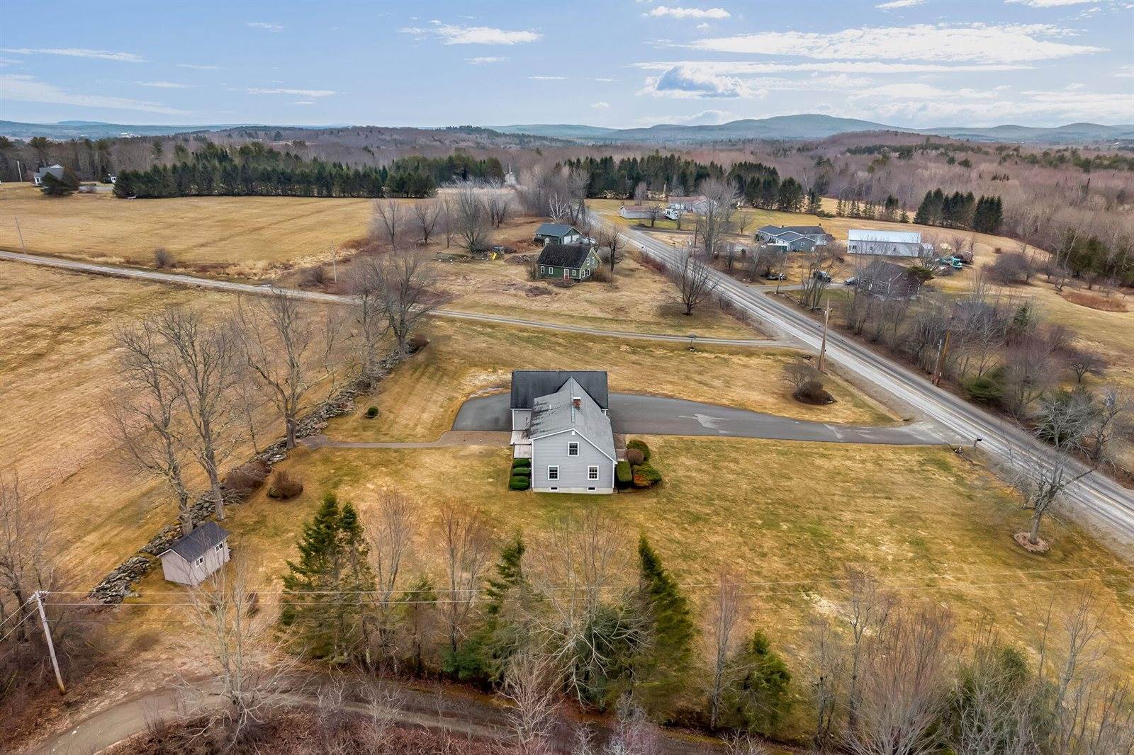 855 Lebanon Road, Winterport, ME 04496