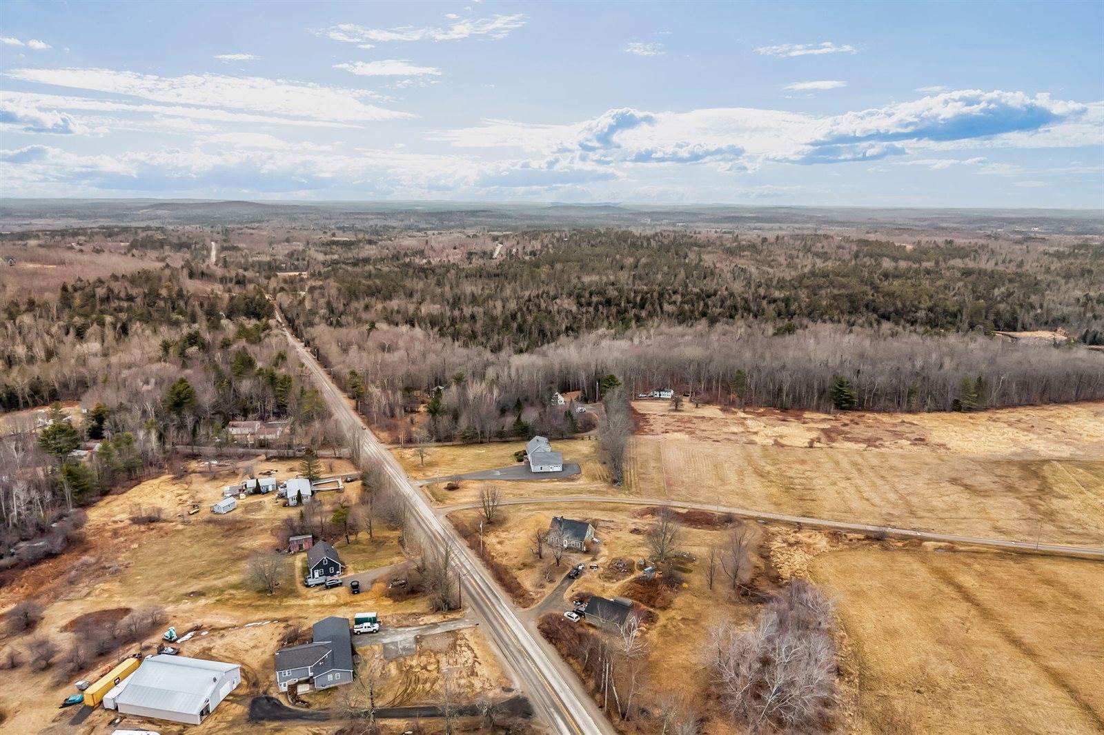 855 Lebanon Road, Winterport, ME 04496