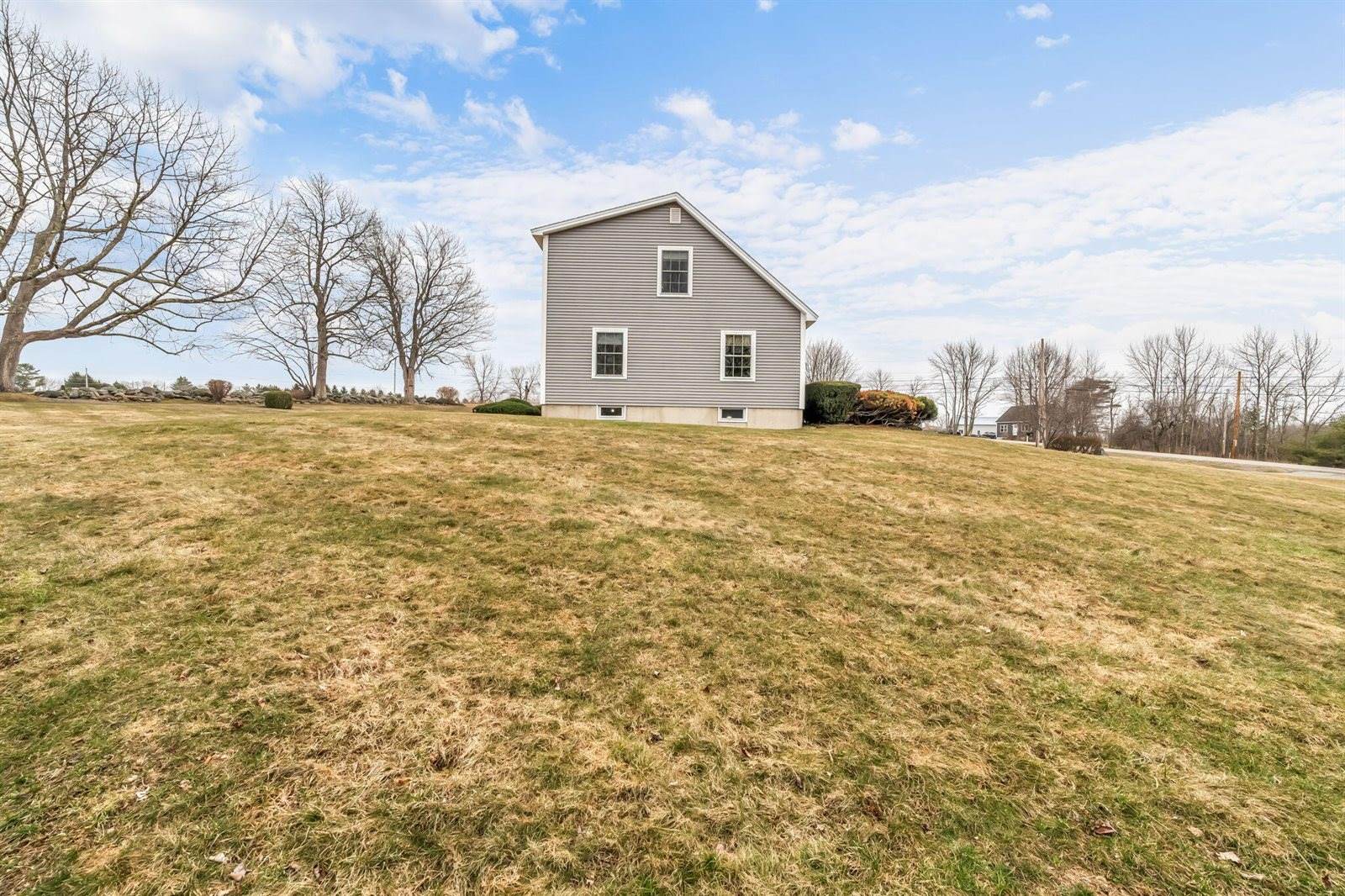 855 Lebanon Road, Winterport, ME 04496