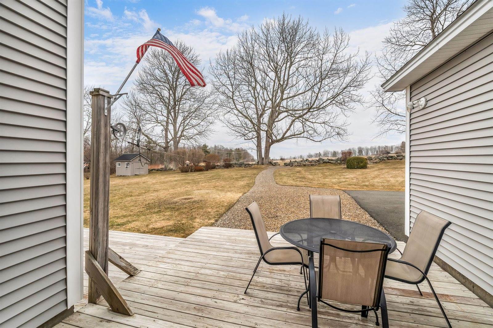 855 Lebanon Road, Winterport, ME 04496