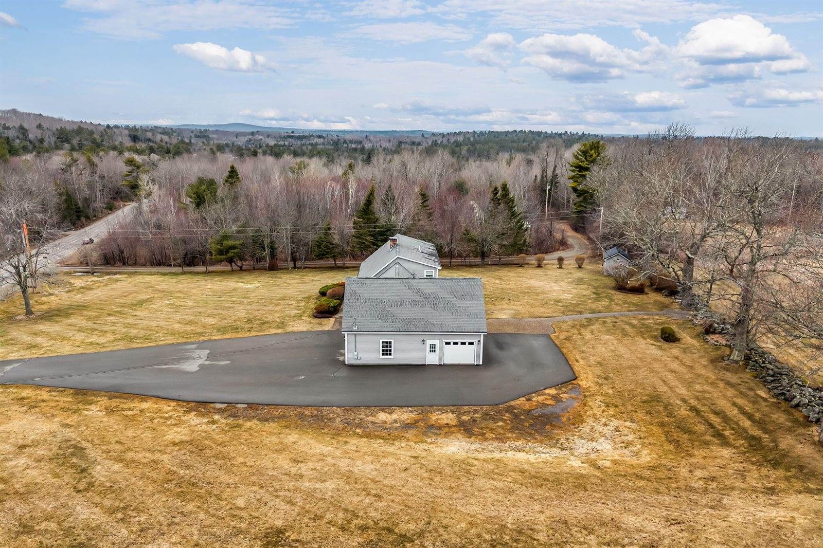 855 Lebanon Road, Winterport, ME 04496