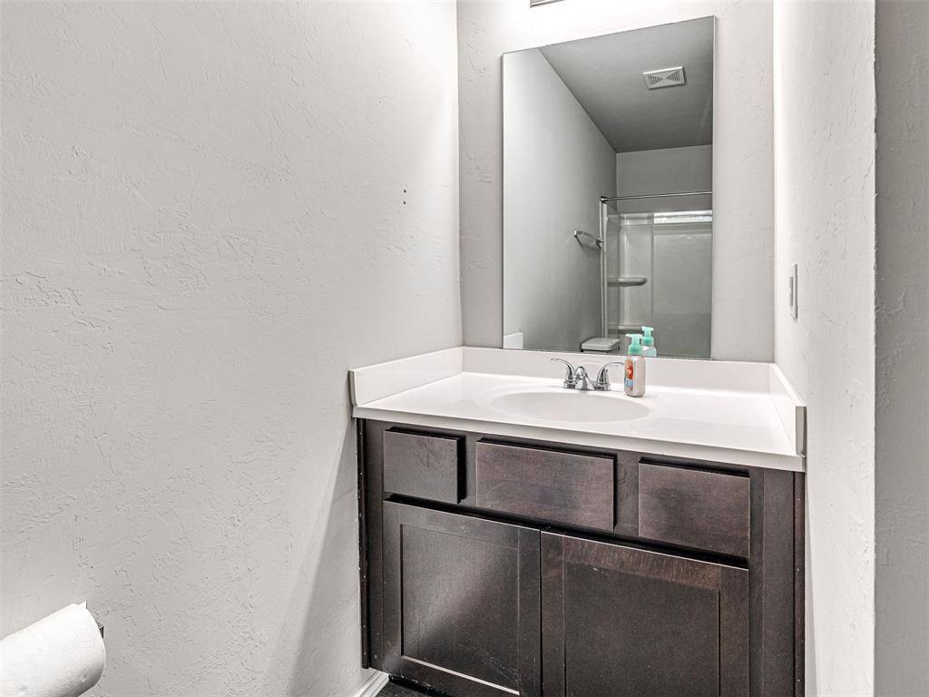 42107 Coopers Court, Shawnee, OK 74804