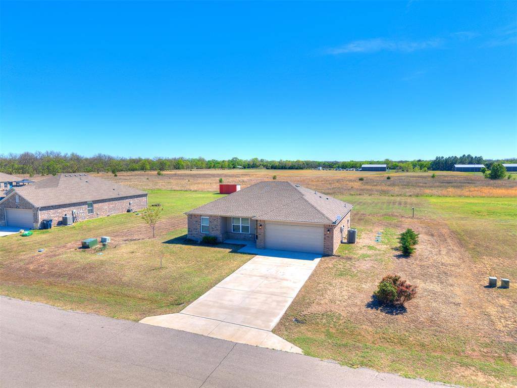 42107 Coopers Court, Shawnee, OK 74804