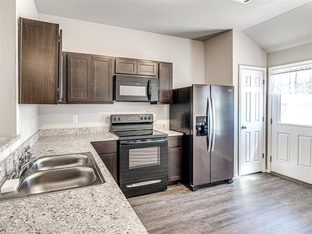 42107 Coopers Court, Shawnee, OK 74804