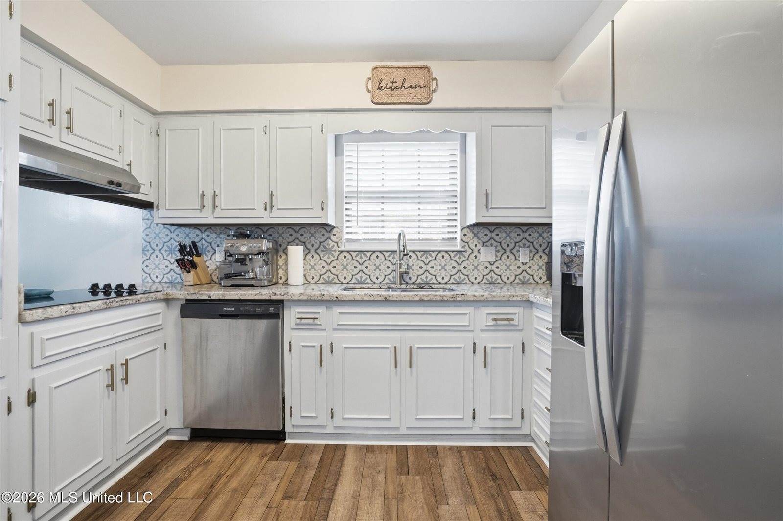 2070 Camp Wilkes Road, Biloxi, MS 39532