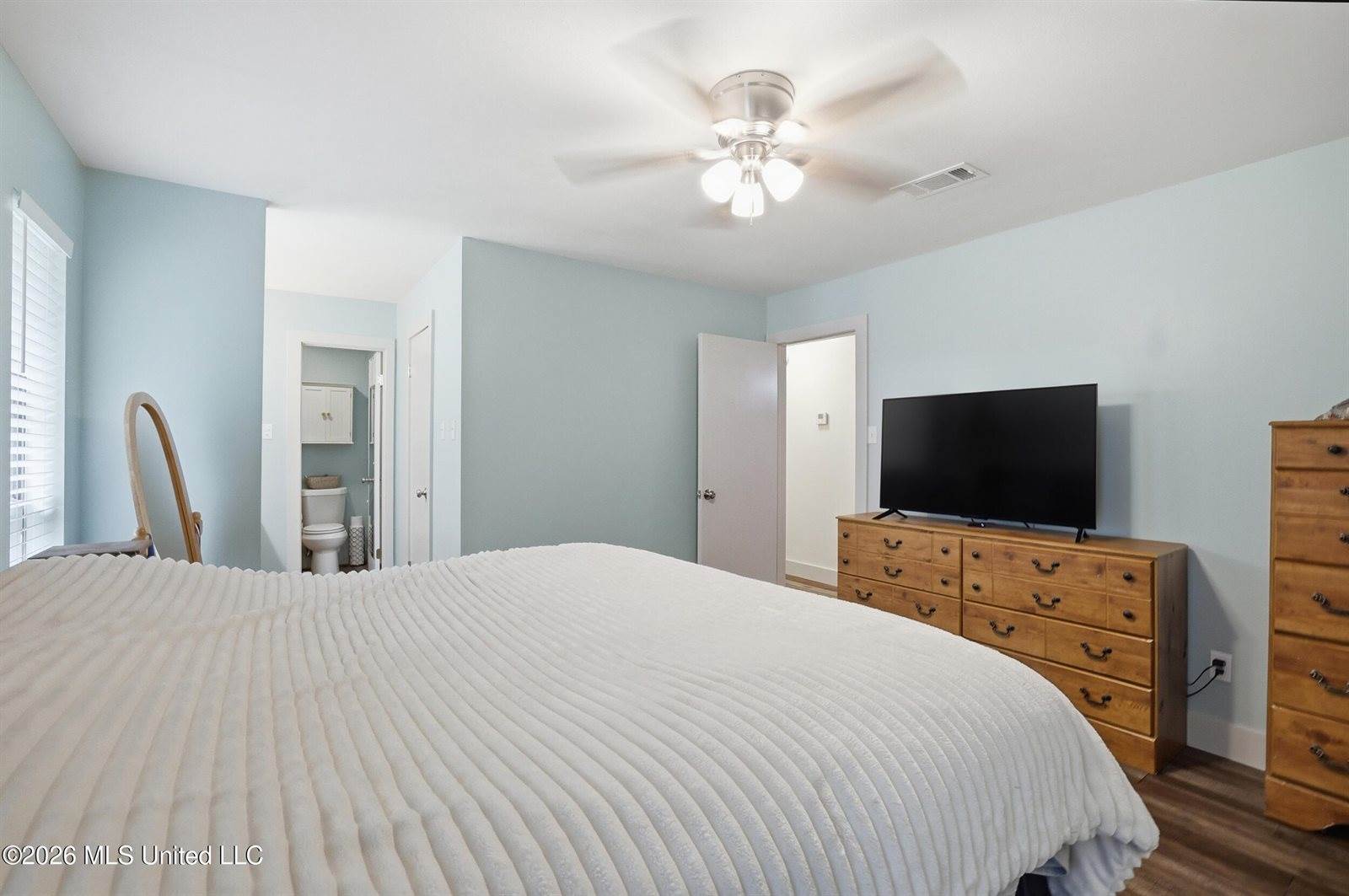 2070 Camp Wilkes Road, Biloxi, MS 39532