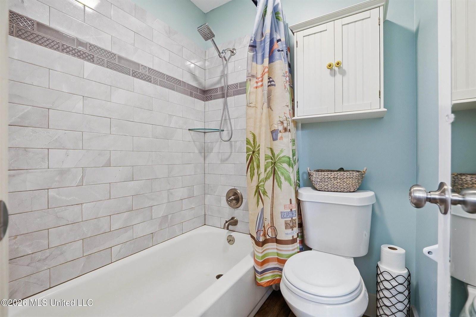 2070 Camp Wilkes Road, Biloxi, MS 39532