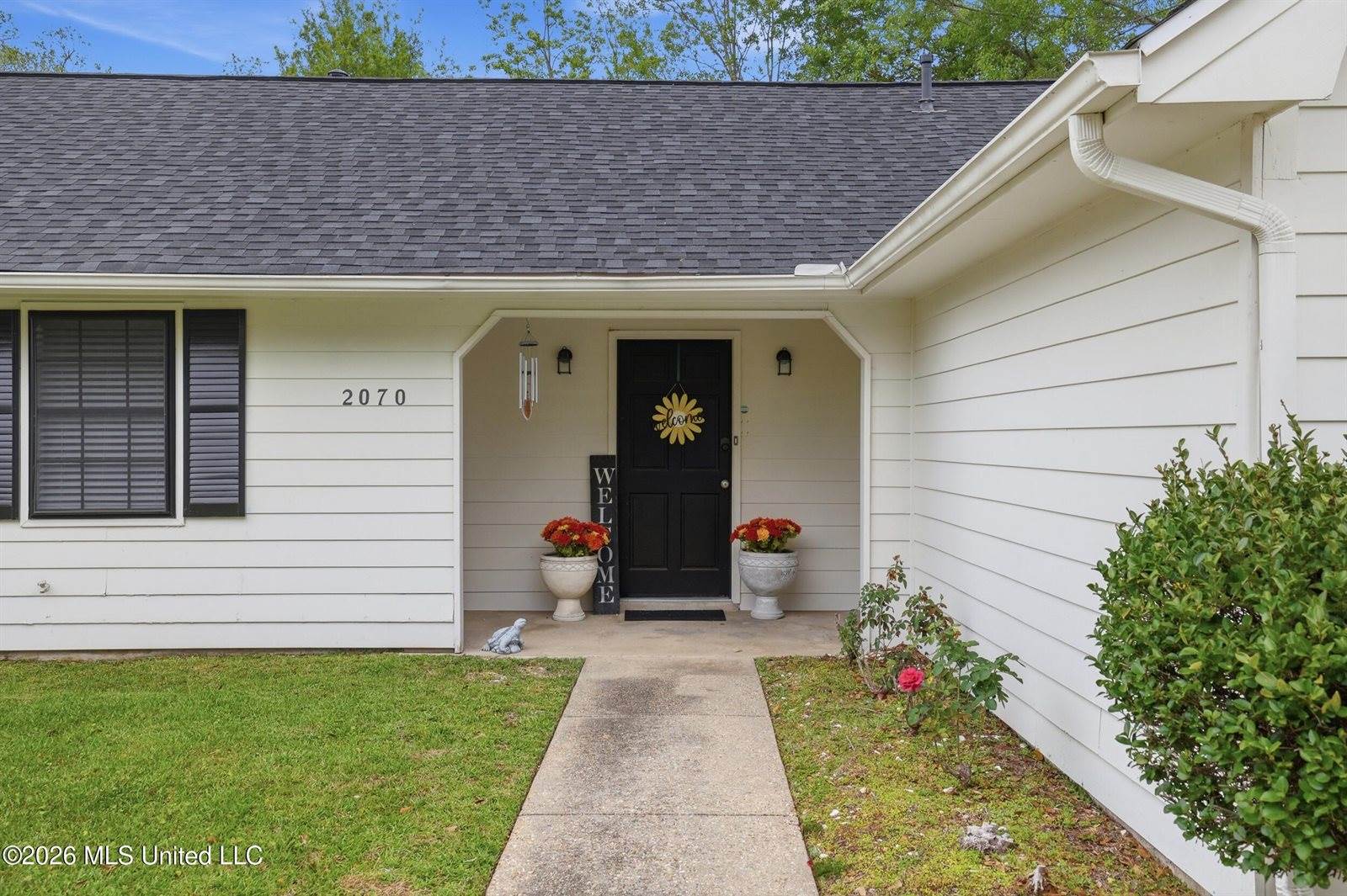 2070 Camp Wilkes Road, Biloxi, MS 39532