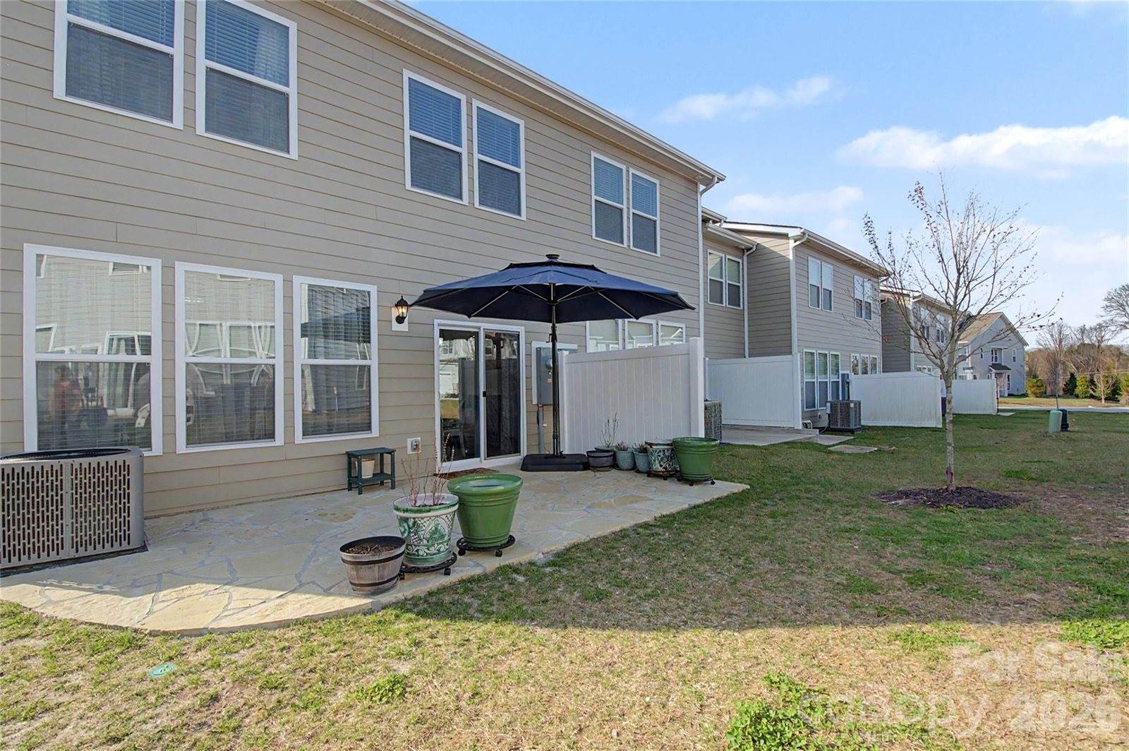 33 Cedar Hill Road, Hendersonville, NC 28792