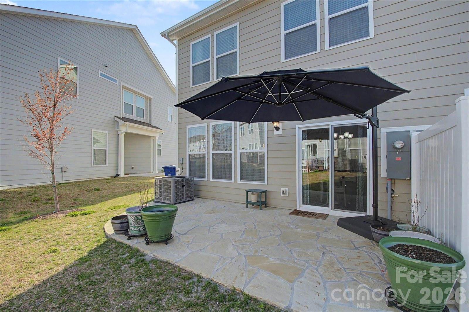 33 Cedar Hill Road, Hendersonville, NC 28792