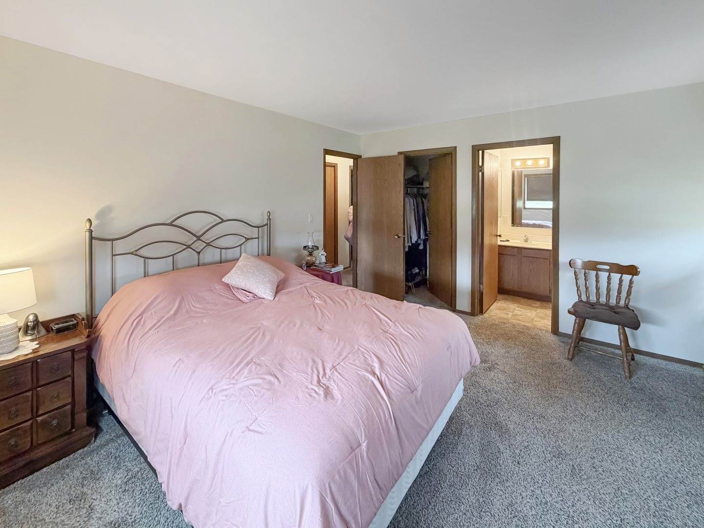 1801 South Yellow Creek Court, #A1, Freeport, IL 61032