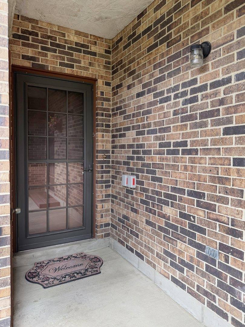 1801 South Yellow Creek Court, #A1, Freeport, IL 61032