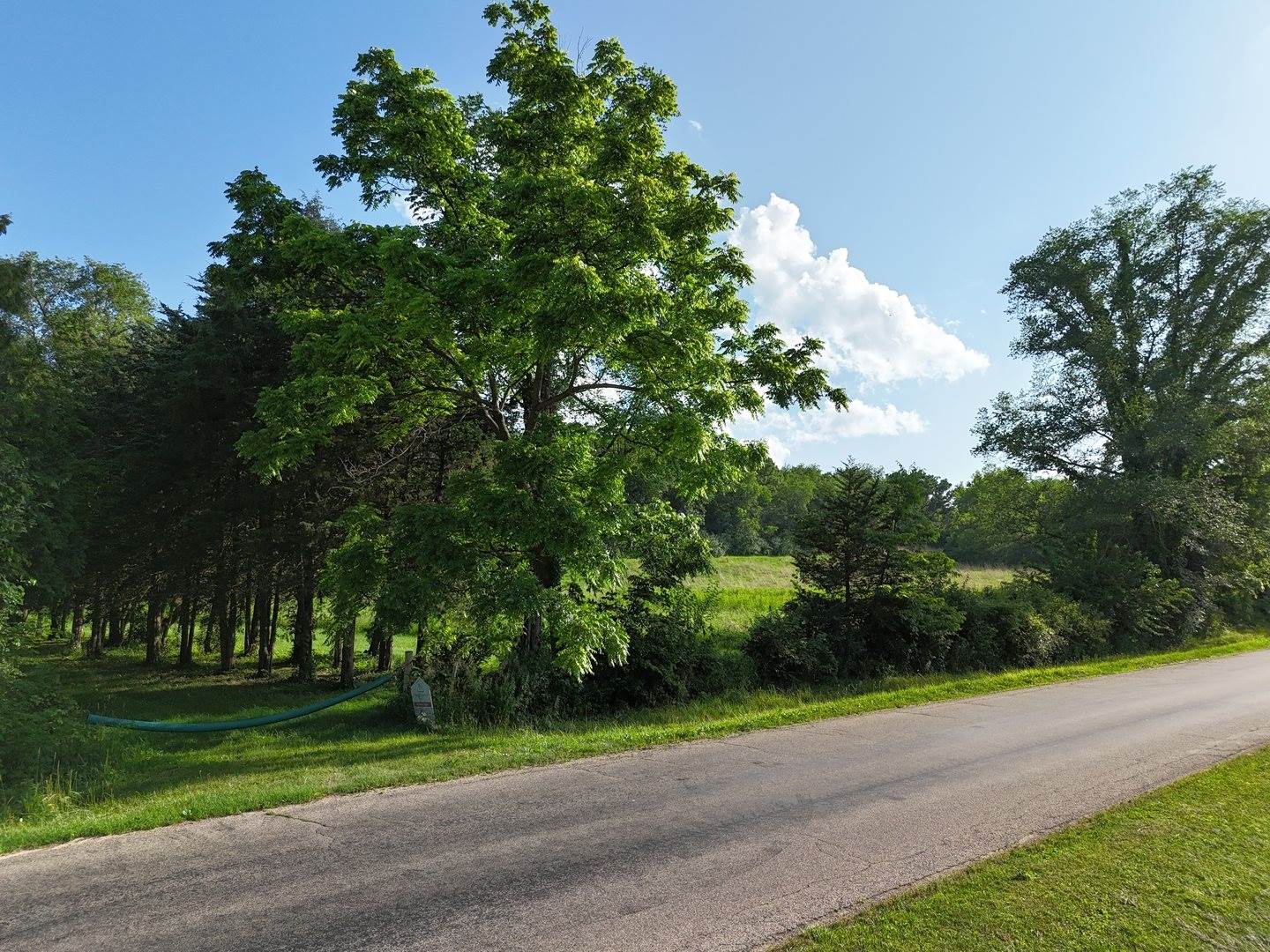 1441 West Fairview Road, Freeport, IL 61032