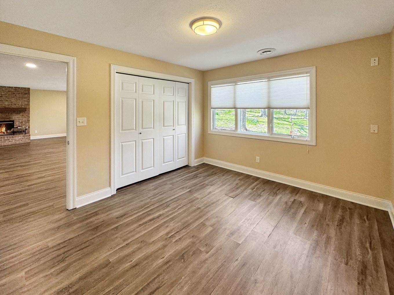 1669 Barberry Circle, Freeport, IL 61032