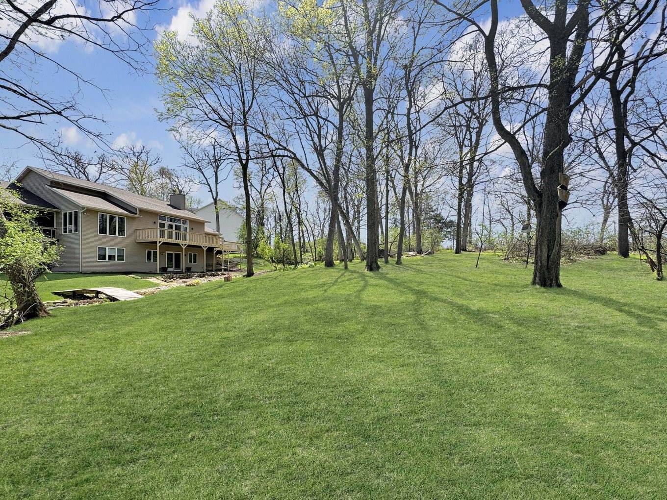 1669 Barberry Circle, Freeport, IL 61032