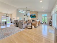 1669 Barberry Circle, Freeport, IL 61032