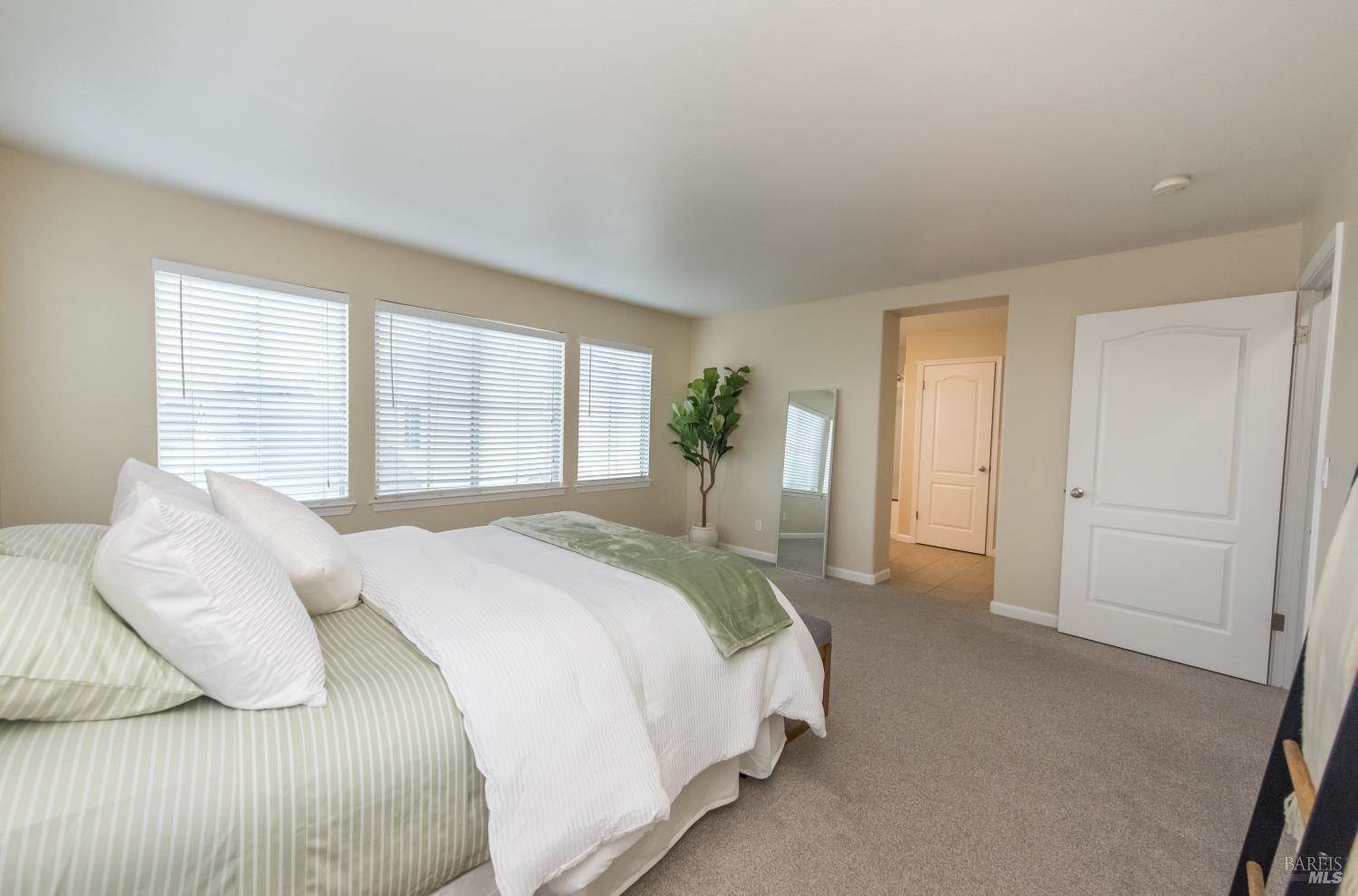 2385 Vera Drive, Santa Rosa, CA 95403