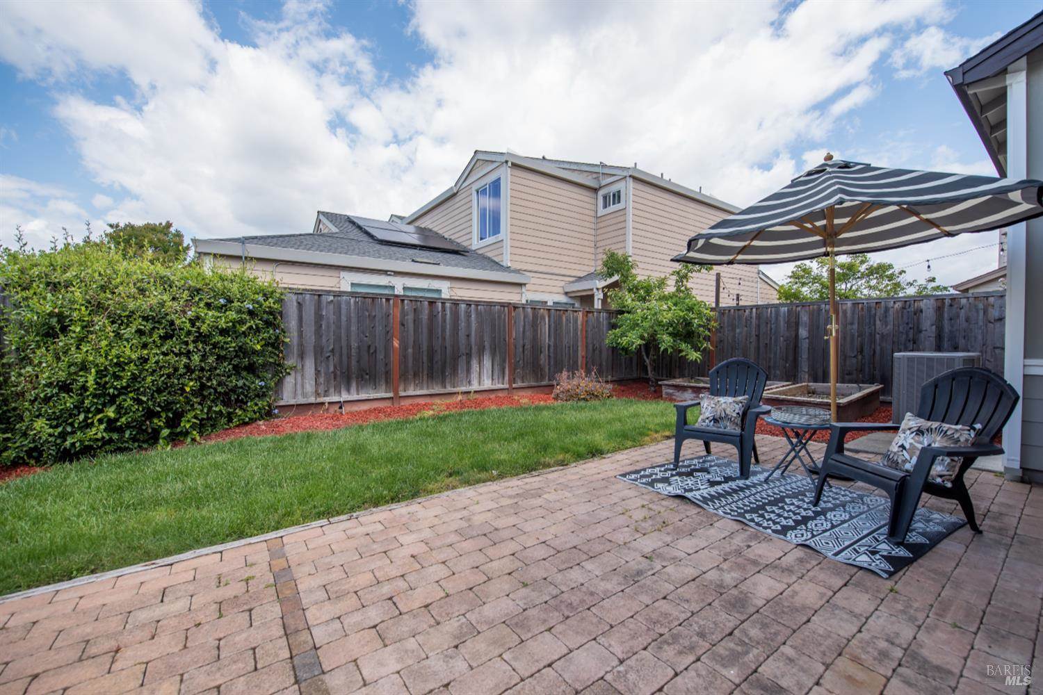 2385 Vera Drive, Santa Rosa, CA 95403