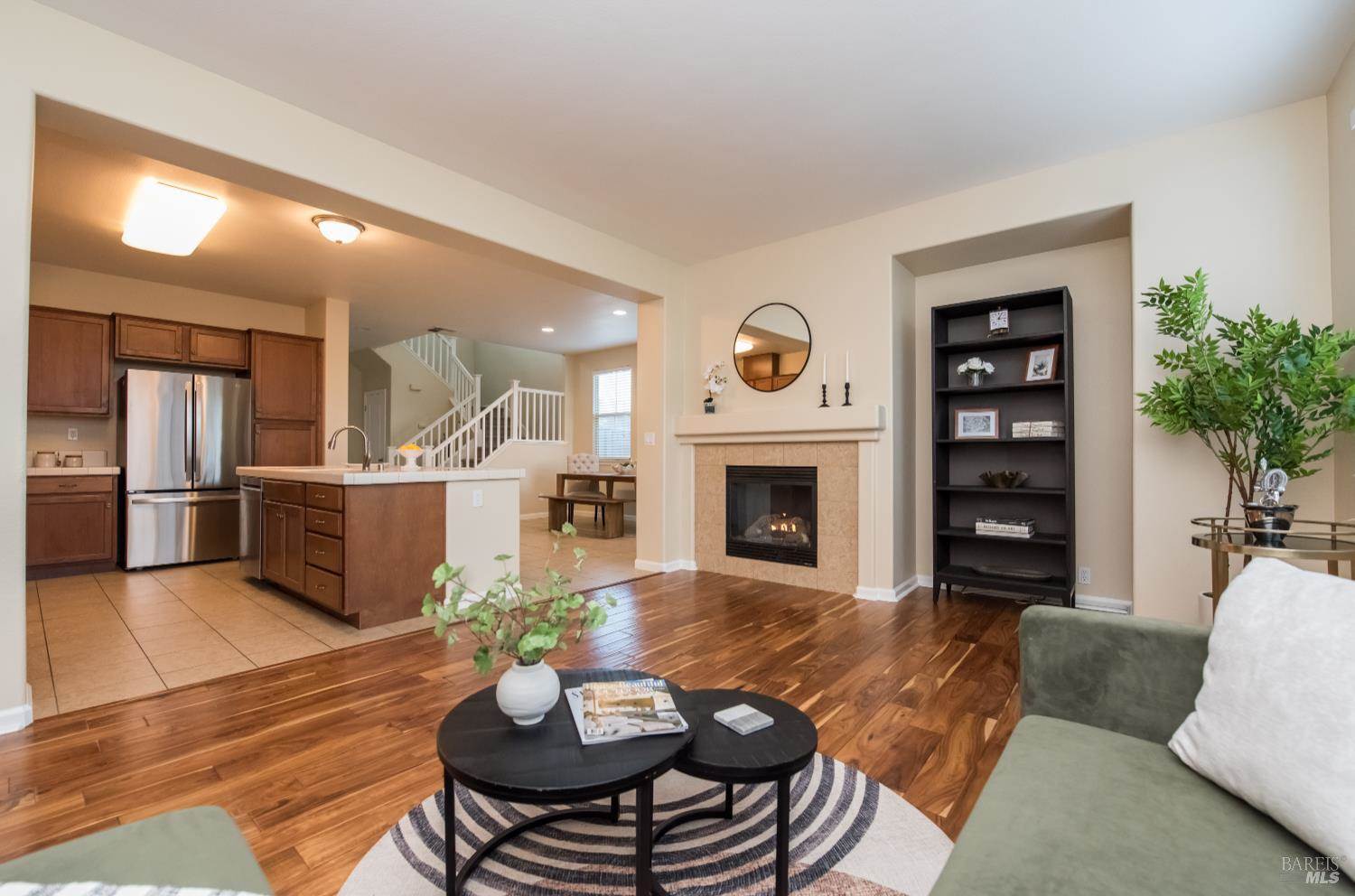 2385 Vera Drive, Santa Rosa, CA 95403