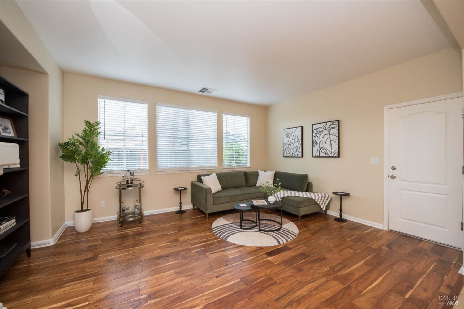 2385 Vera Drive, Santa Rosa, CA 95403