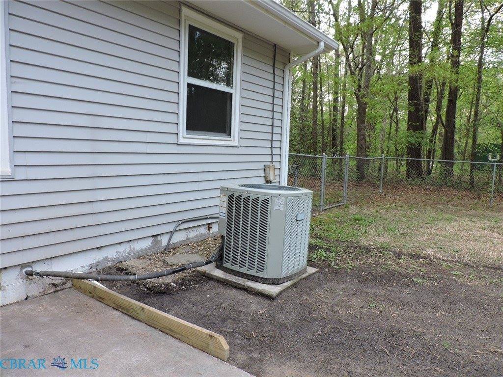 8259 Guinea Road, Hayes, VA 23072