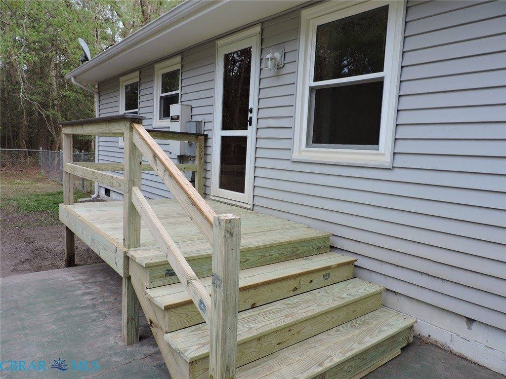 8259 Guinea Road, Hayes, VA 23072