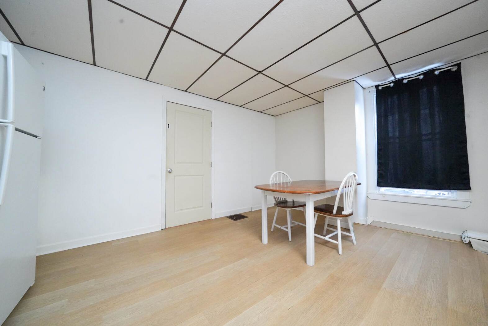 25 Margin Street, Orono, ME 04473
