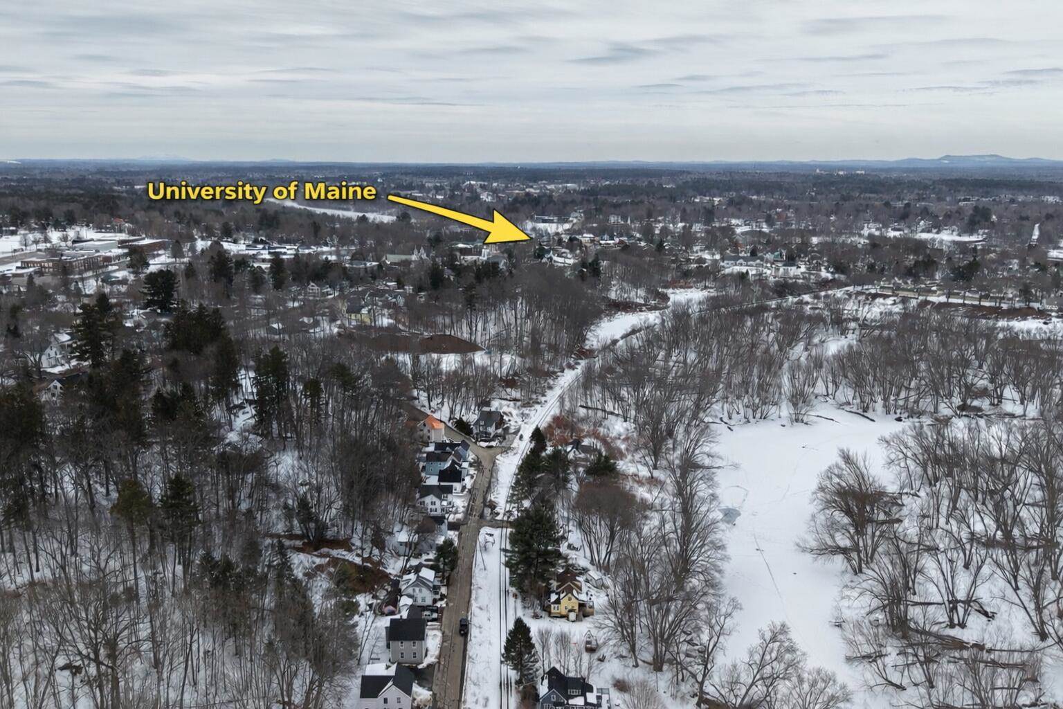 25 Margin Street, Orono, ME 04473