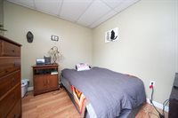 25 Margin Street, Orono, ME 04473