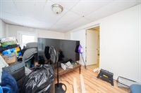 25 Margin Street, Orono, ME 04473