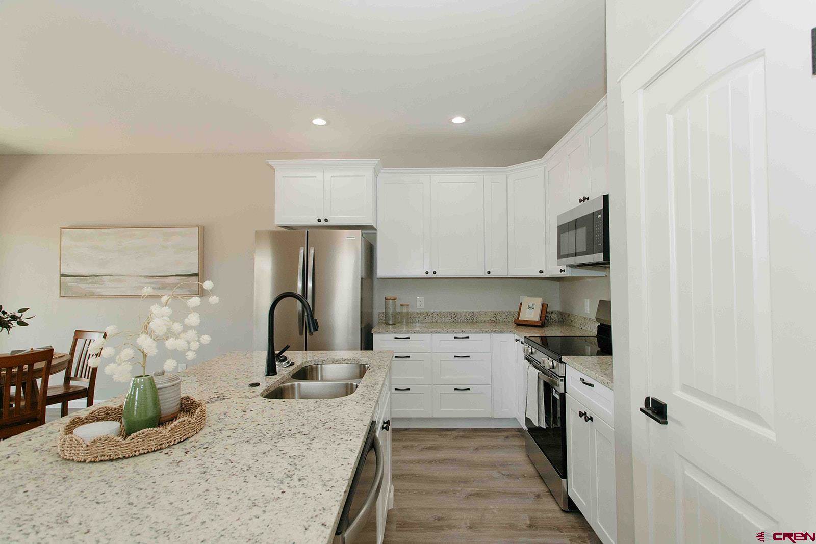 738-748 E Star Court, Montrose, CO 81401