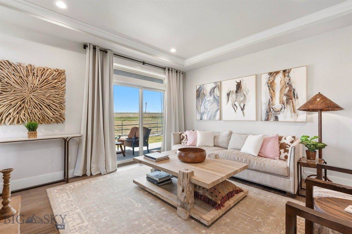 897 White Horse Loop, Bozeman, MT 59718