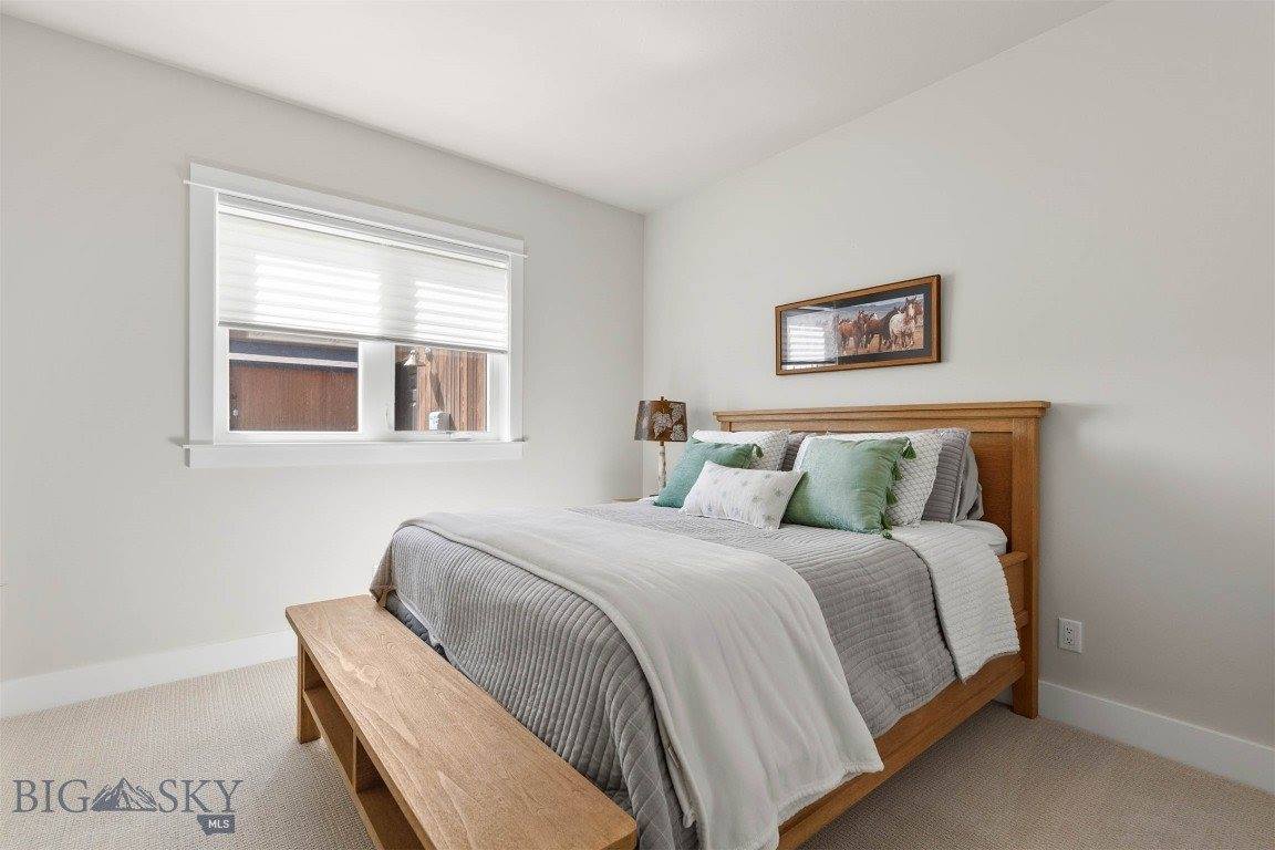 897 White Horse Loop, Bozeman, MT 59718