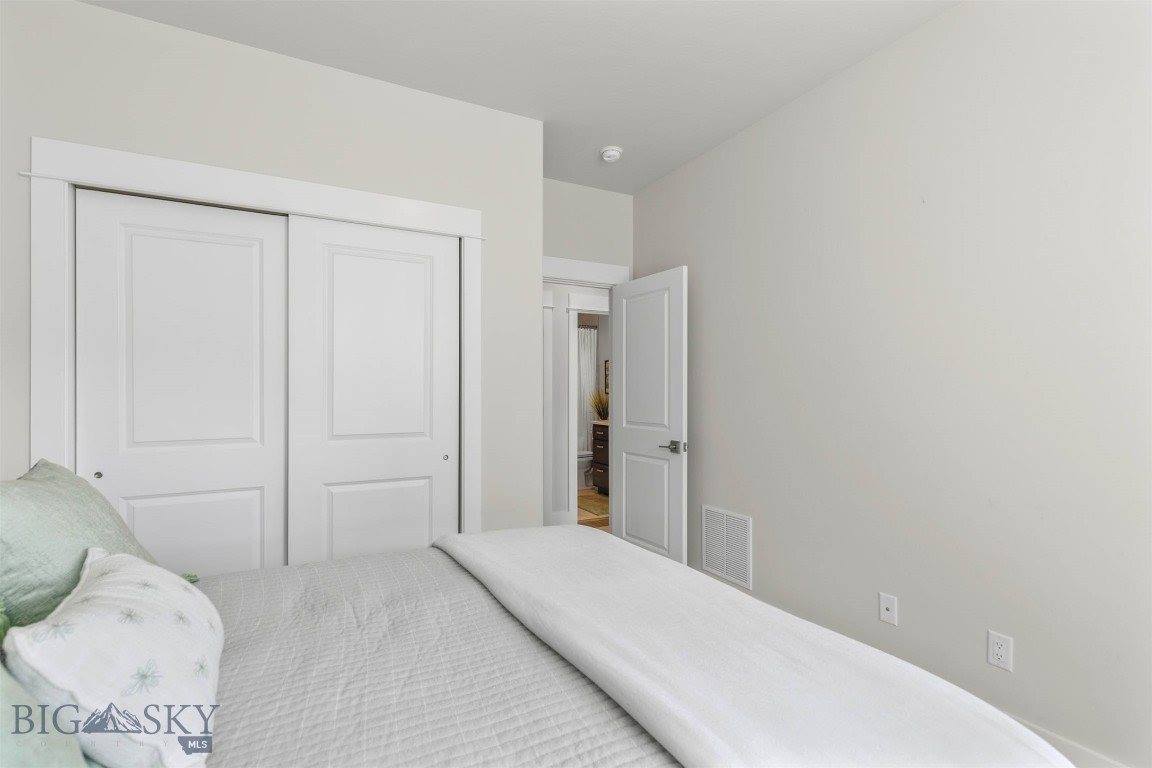 897 White Horse Loop, Bozeman, MT 59718