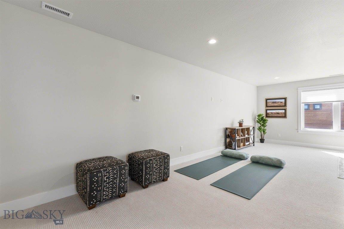 897 White Horse Loop, Bozeman, MT 59718