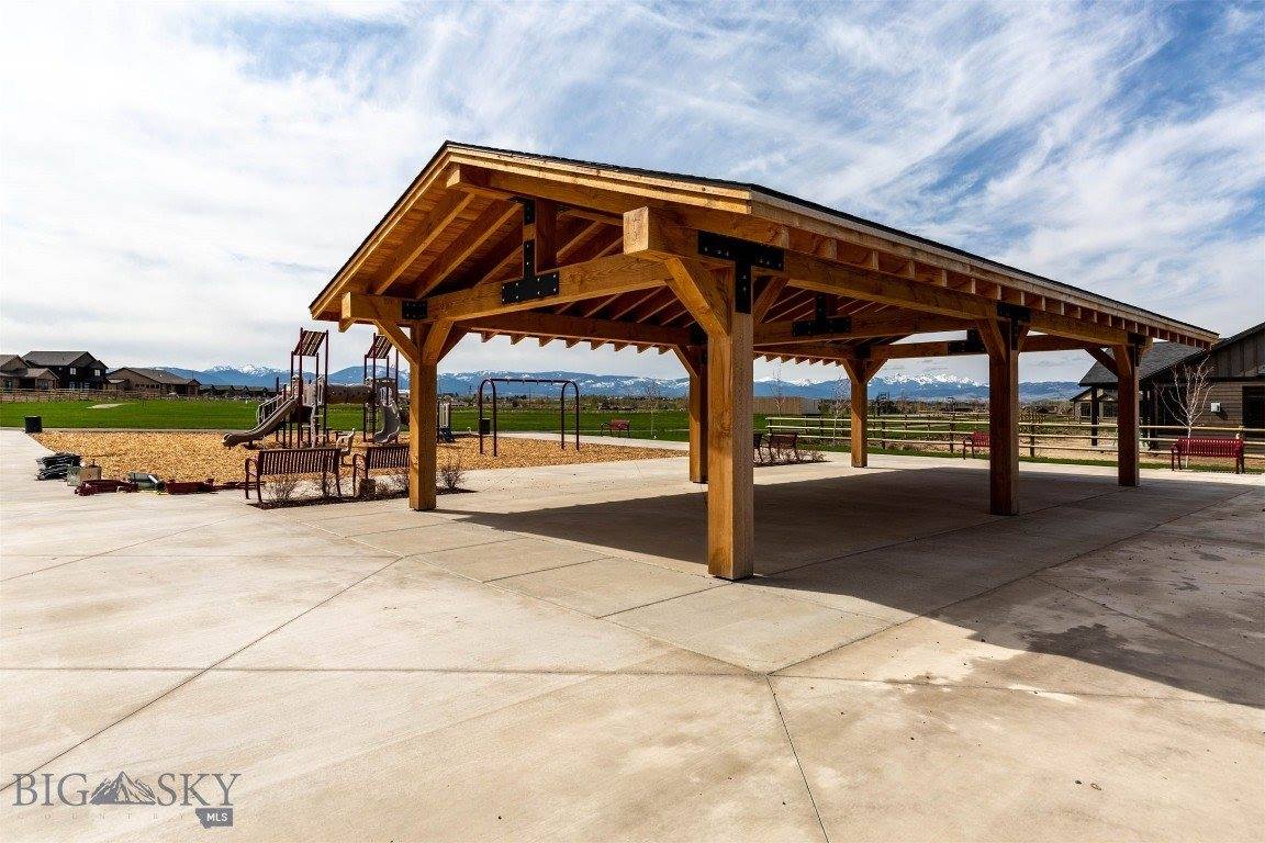 897 White Horse Loop, Bozeman, MT 59718