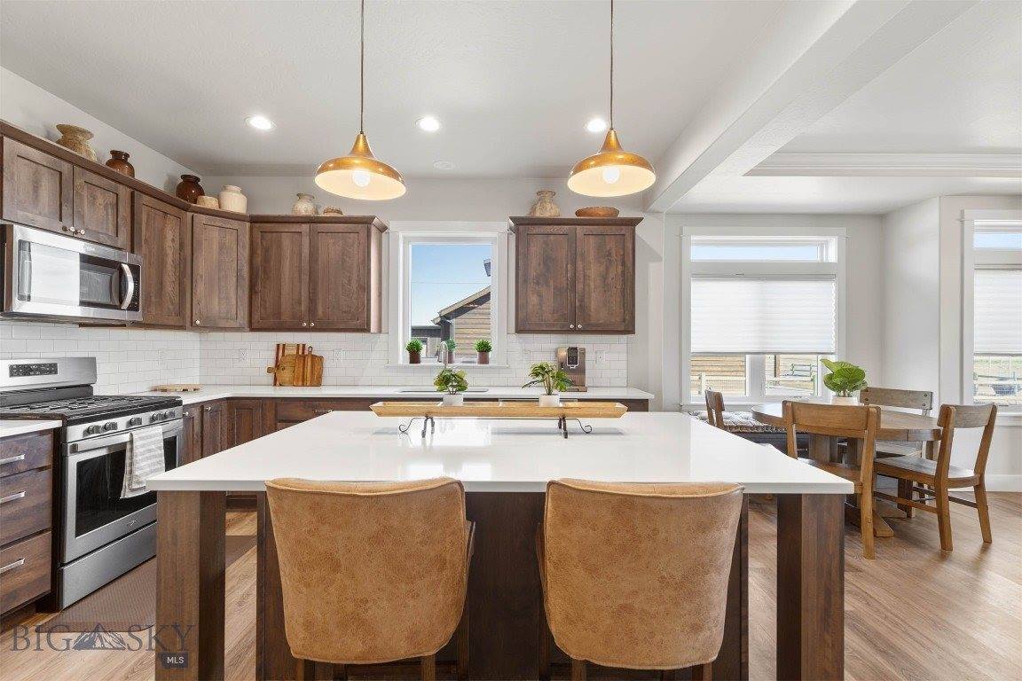 897 White Horse Loop, Bozeman, MT 59718