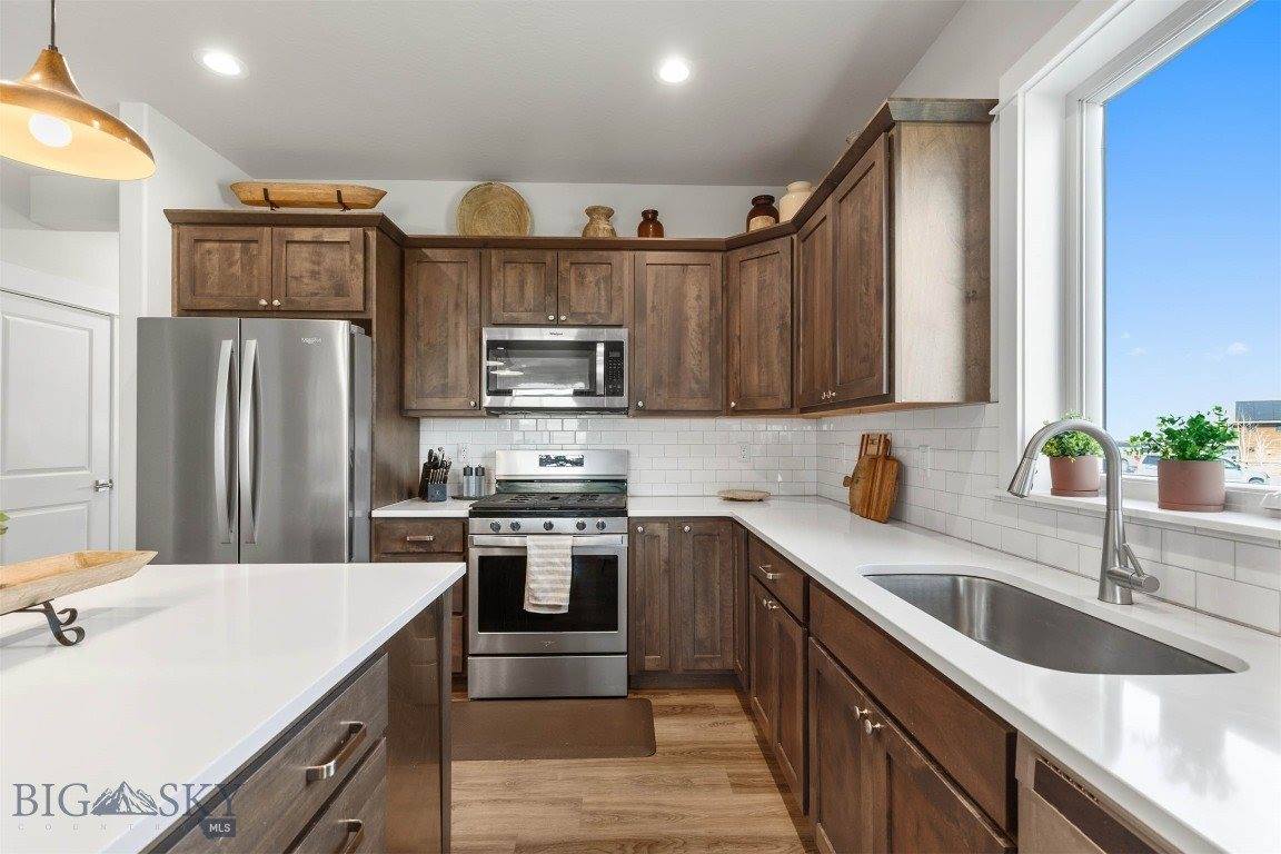 897 White Horse Loop, Bozeman, MT 59718