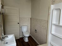 1213 S Helen St, Sioux City, IA 51106